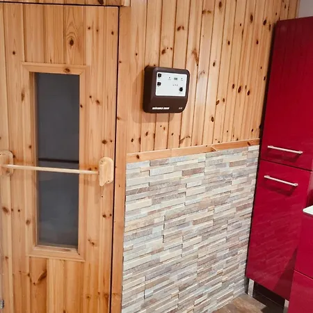 Διαμέρισμα Chaleureux Et Confortable Avec Sauna.. *