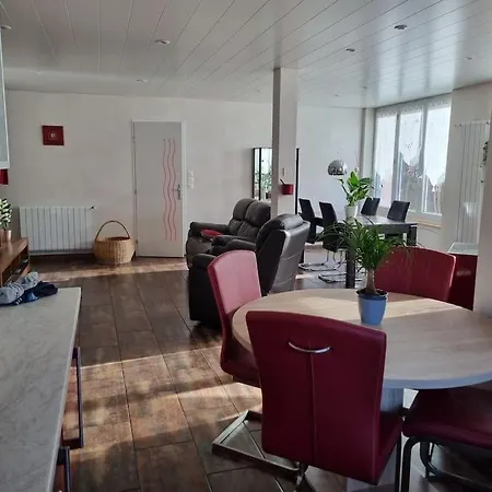 Chaleureux Et Confortable Avec Sauna.. 公寓