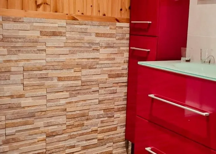 Chaleureux Et Confortable Avec Sauna.. Le Chenit